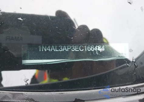 2014 Nissan Altima 2.5 Sv from USA, damaged, VIN 1N4AL3AP3EC166484